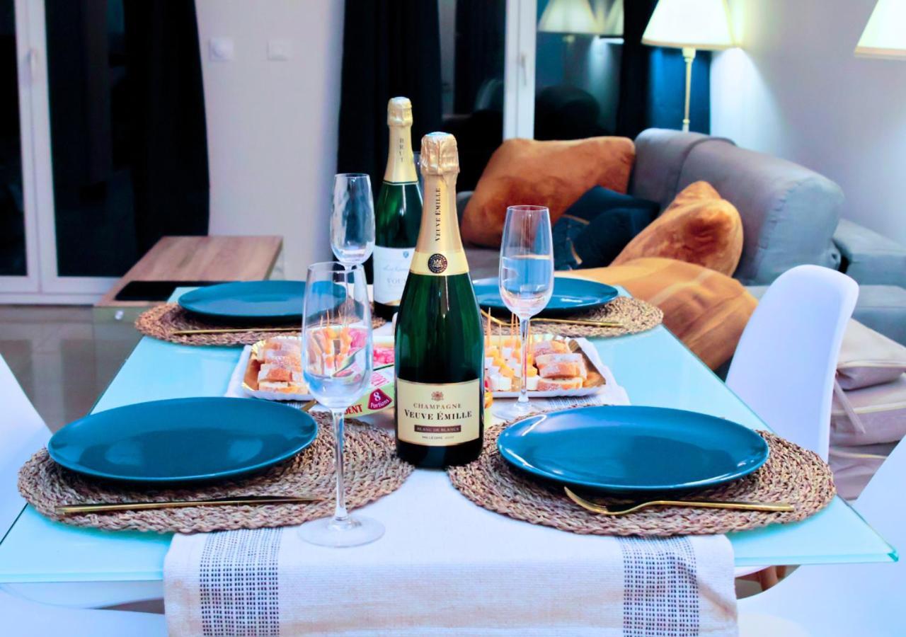 Appartement-Paris-Disney-Terrasse-Jardin-Parking Vaires-sur-Marne Exteriör bild