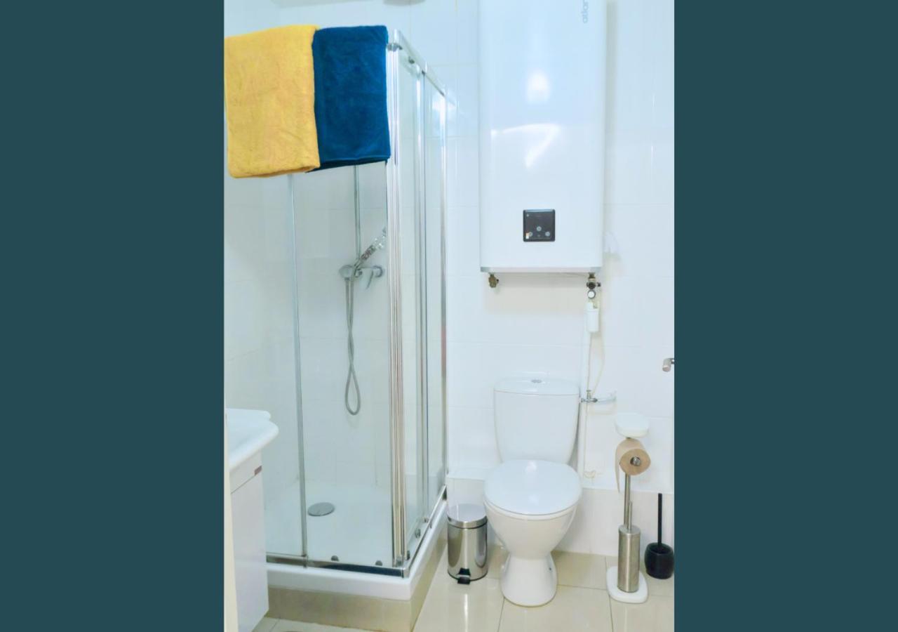 Appartement-Paris-Disney-Terrasse-Jardin-Parking Vaires-sur-Marne Exteriör bild